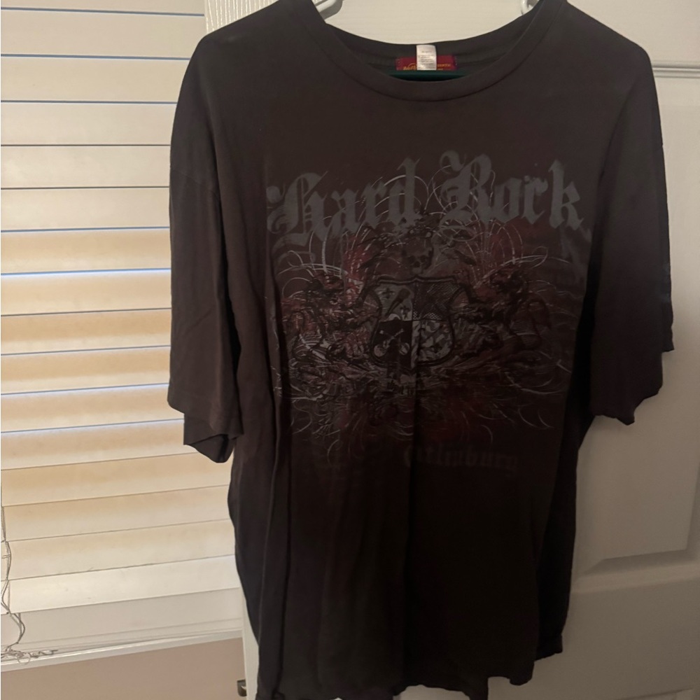 Hard Rock Cafe Dark Gray Graphic Tee